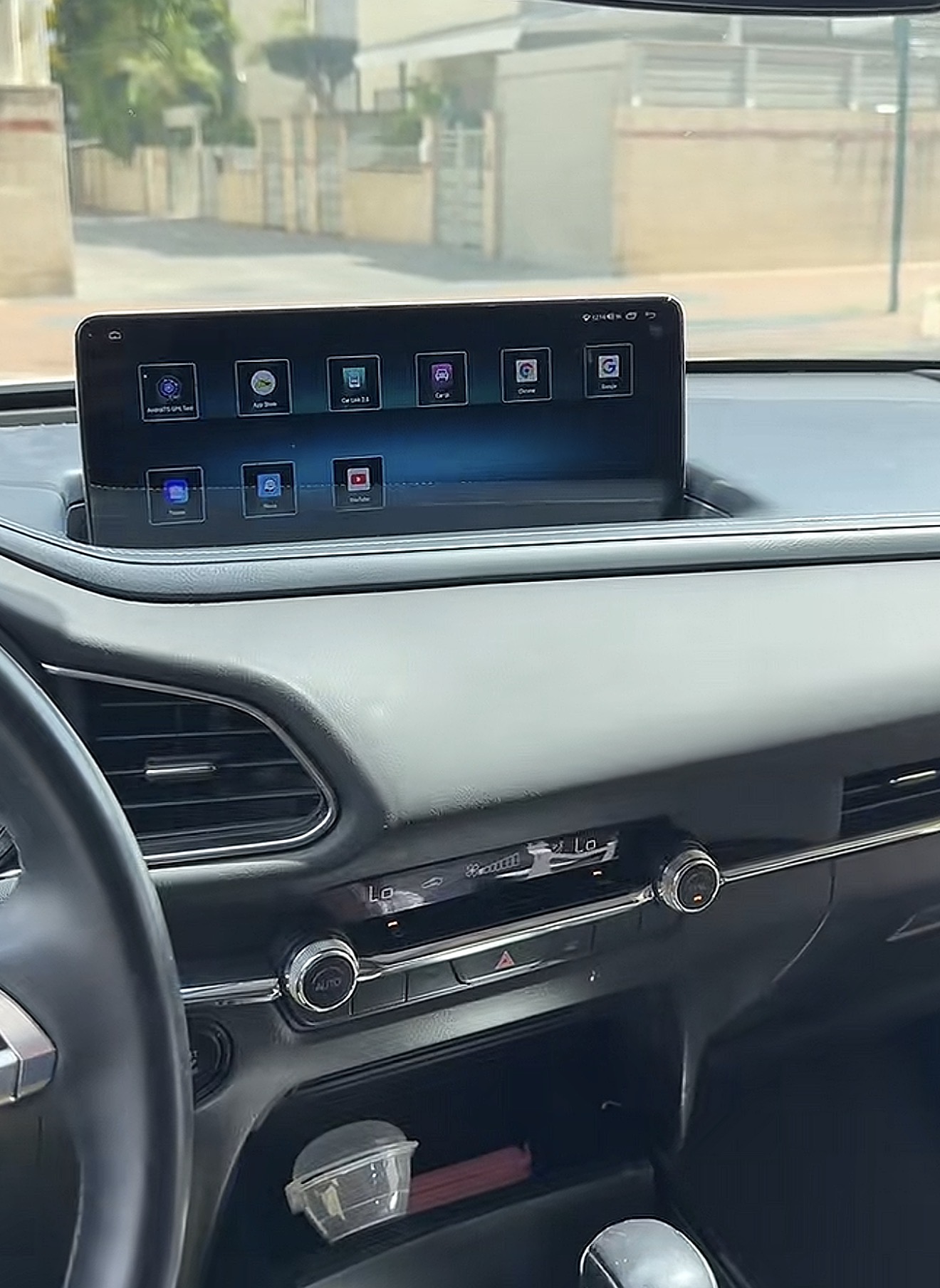 תמונת התקנה במאזדה CX-30 2020-2024