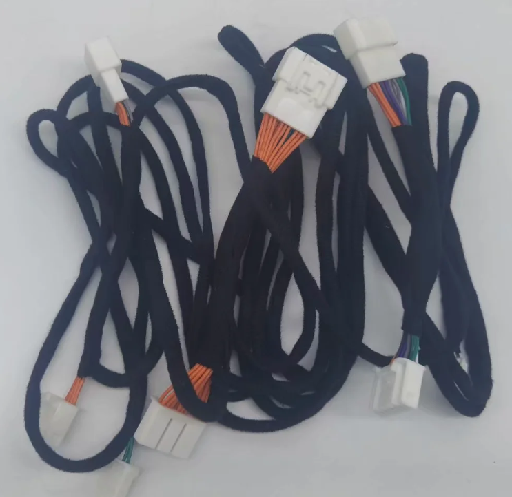 צמת Plug & Play למעבד DSP לרכב