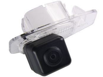 מצלמת רוורס ל־Honda Accord IX (2014–2018) עם קווי חניה דינמיים — קופה, סדאן
