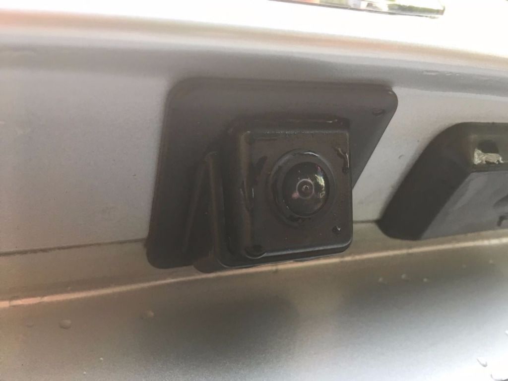 מצלמת רוורס תואמת מקור ל־Hyundai i40 I (2011–2015) — סדאן
