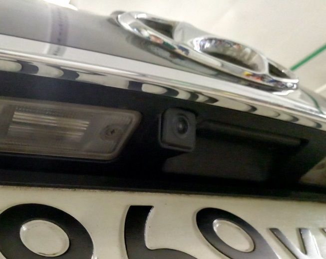 מצלמת רוורס תואמת מקור ל־Hyundai Santa Fe III (2012–2016)