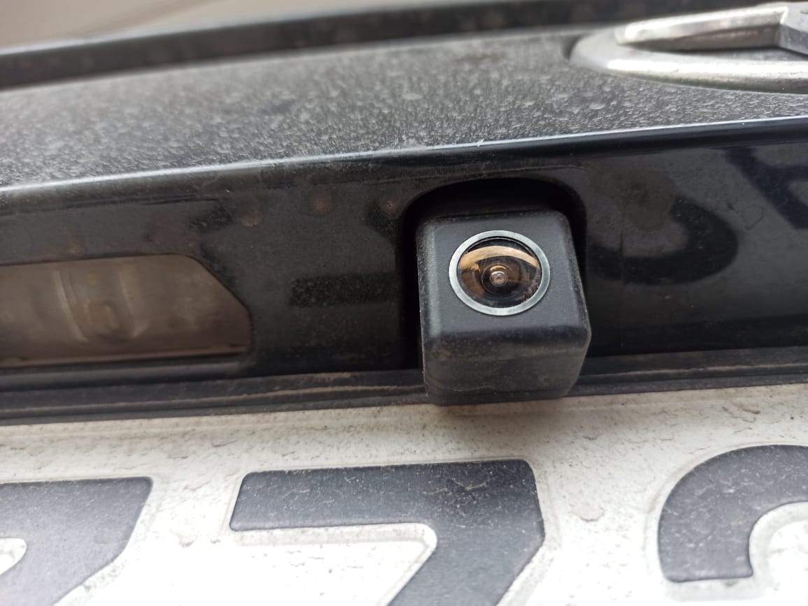 מצלמת רוורס תואמת מקור ל־Toyota RAV 4 IV (2012–2018) — HD 1280x768