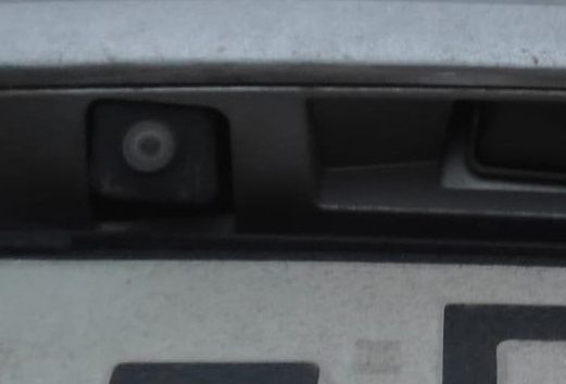 מצלמת רוורס תואמת מקור ל־Mazda CX-7 (2006–2012) — HD 1280x768