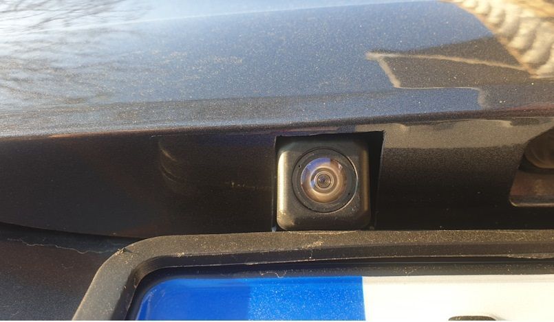 מצלמת רוורס תואמת מקור ל־Toyota Camry XV50 (2011–2018) — סדאן — HD 1280x768