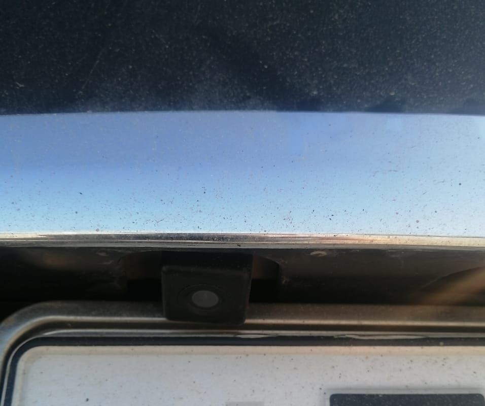 מצלמת רוורס תואמת מקור ל־Toyota Toyota Land Cruiser Prado 120 (2002–2009)