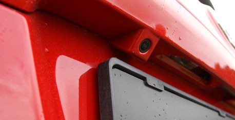 מצלמת רוורס תואמת מקור ל־Kia Venga (2009–2018) — האצ׳בק